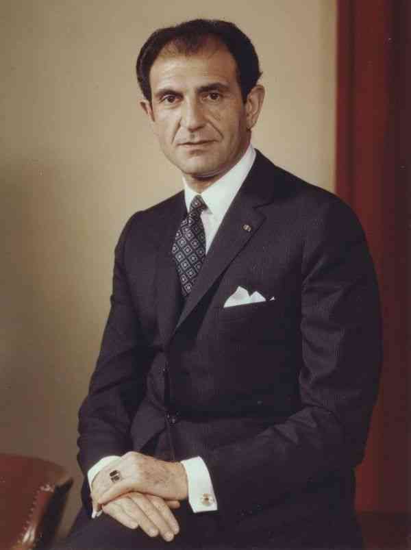 Ardeshir Zahedi